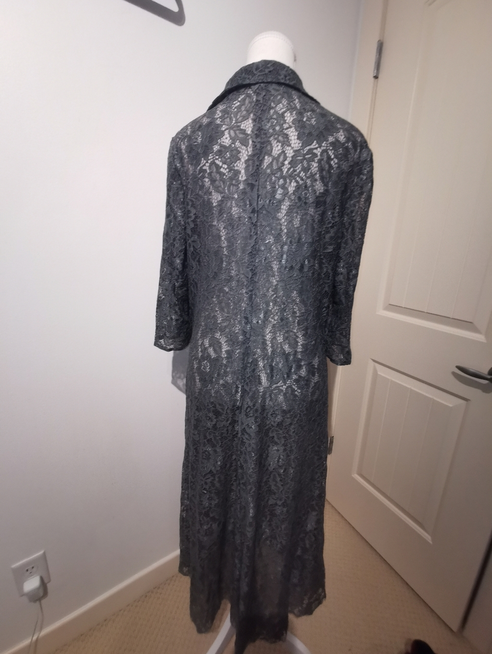 JJ's House Lace Very Y2K Collared Neckline Large 3/4 Sleeve Feminine Overlay - Picture 10 of 10